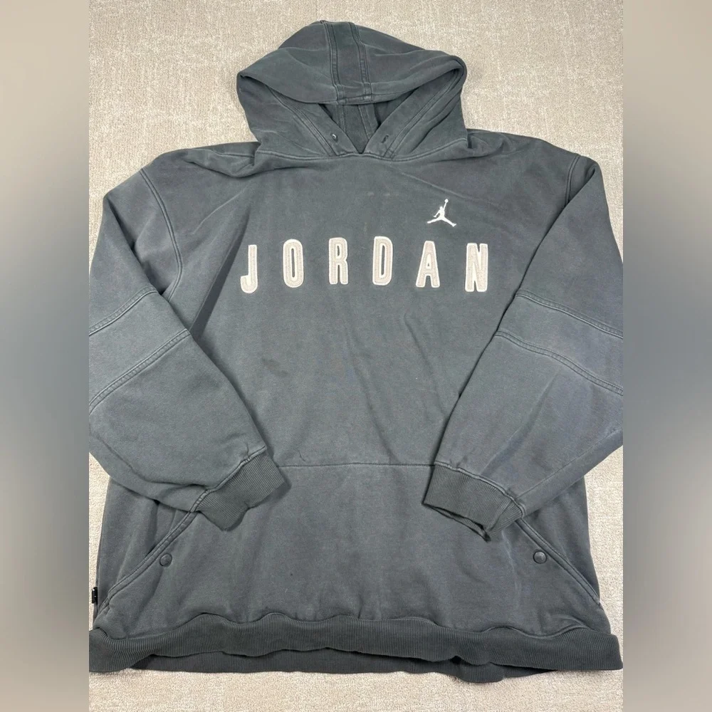 Vintage 200s Y2K Jordan Basketball Sweatshirt Mens Size XXL